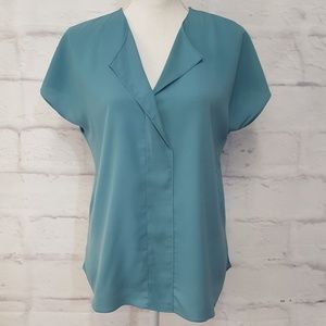 14th & Union Short Sleeve Blouse